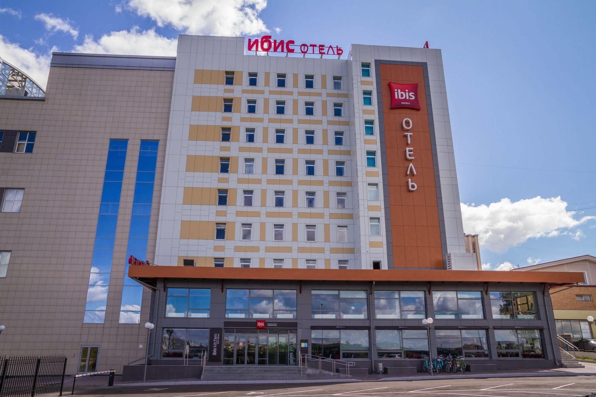 Ibis Cheboksary Center Hotell Exteriör bild